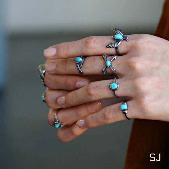 Eagle Emblem Turquoise Sterling Silver Ring – Handcrafted Native American Jewel - Picture 3 of 11